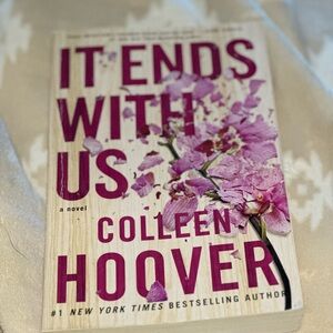 'It Ends With Us' Novel - Pink Cover
